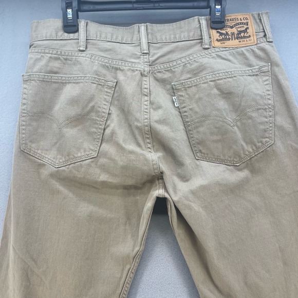 Levi’s 505 Men’s Tan Pants Size 38x32 - Picture 8 of 11